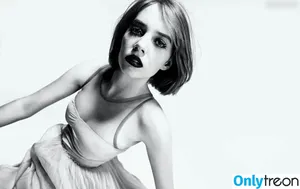 Maya Hawke / maya_hawke / neohawk2 nude photo #0374
