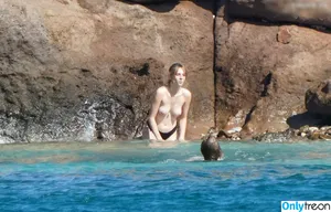 Maya Hawke / maya_hawke / neohawk2 nude photo #0400
