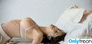 Maya Hawke / maya_hawke / neohawk2 nude photo #0459