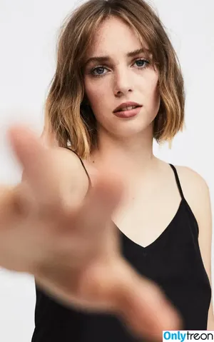 Maya Hawke / maya_hawke / neohawk2 nude photo #0475