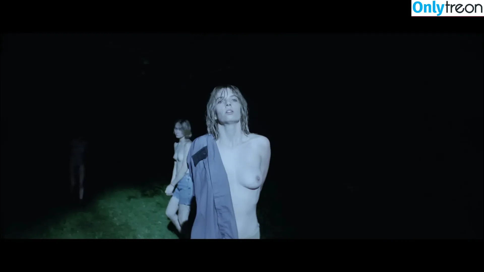 Maya Hawke nude photo #0084 (maya_hawke / neohawk2)