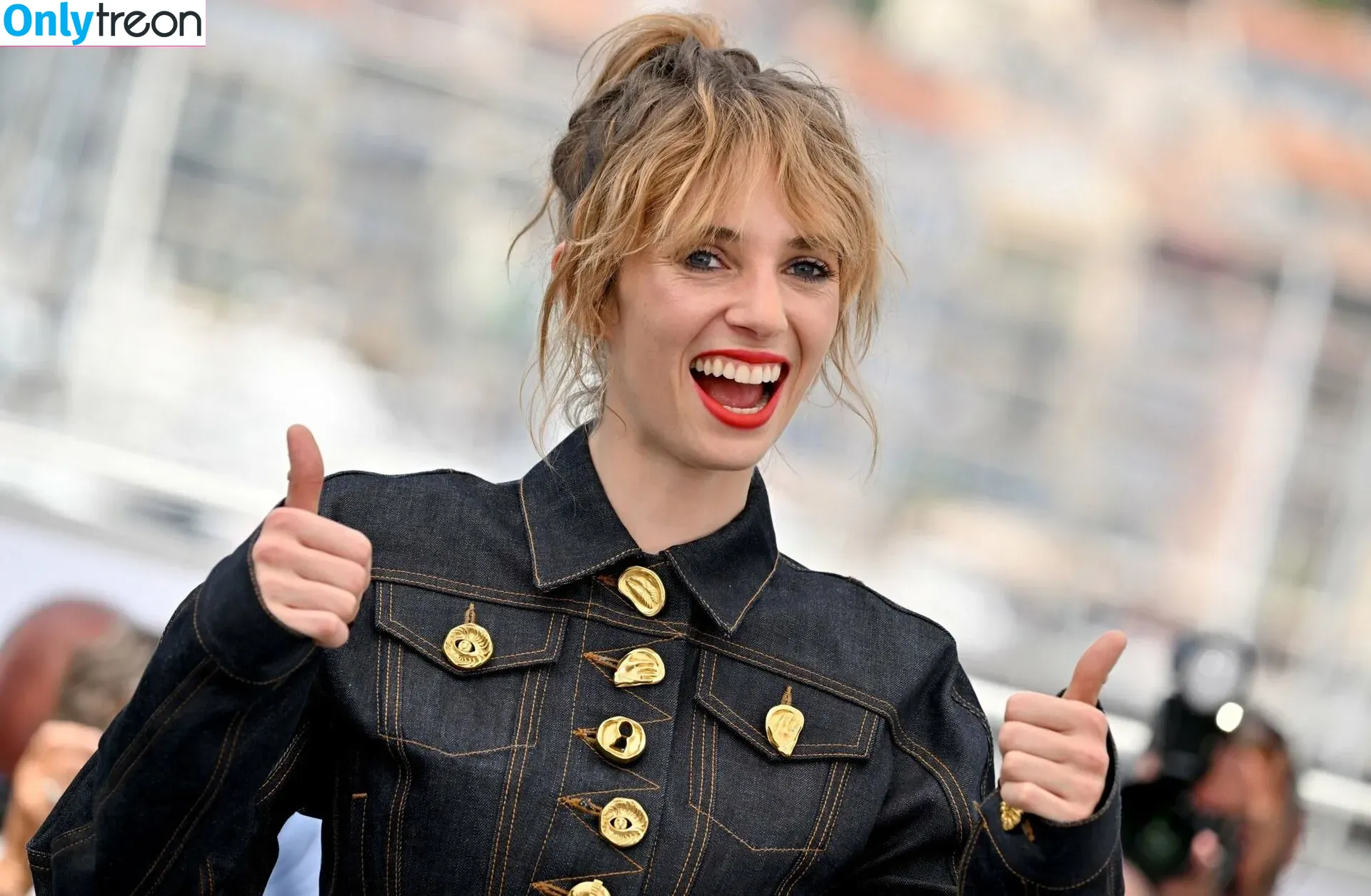 Maya Hawke nude photo #0198 (maya_hawke / neohawk2)