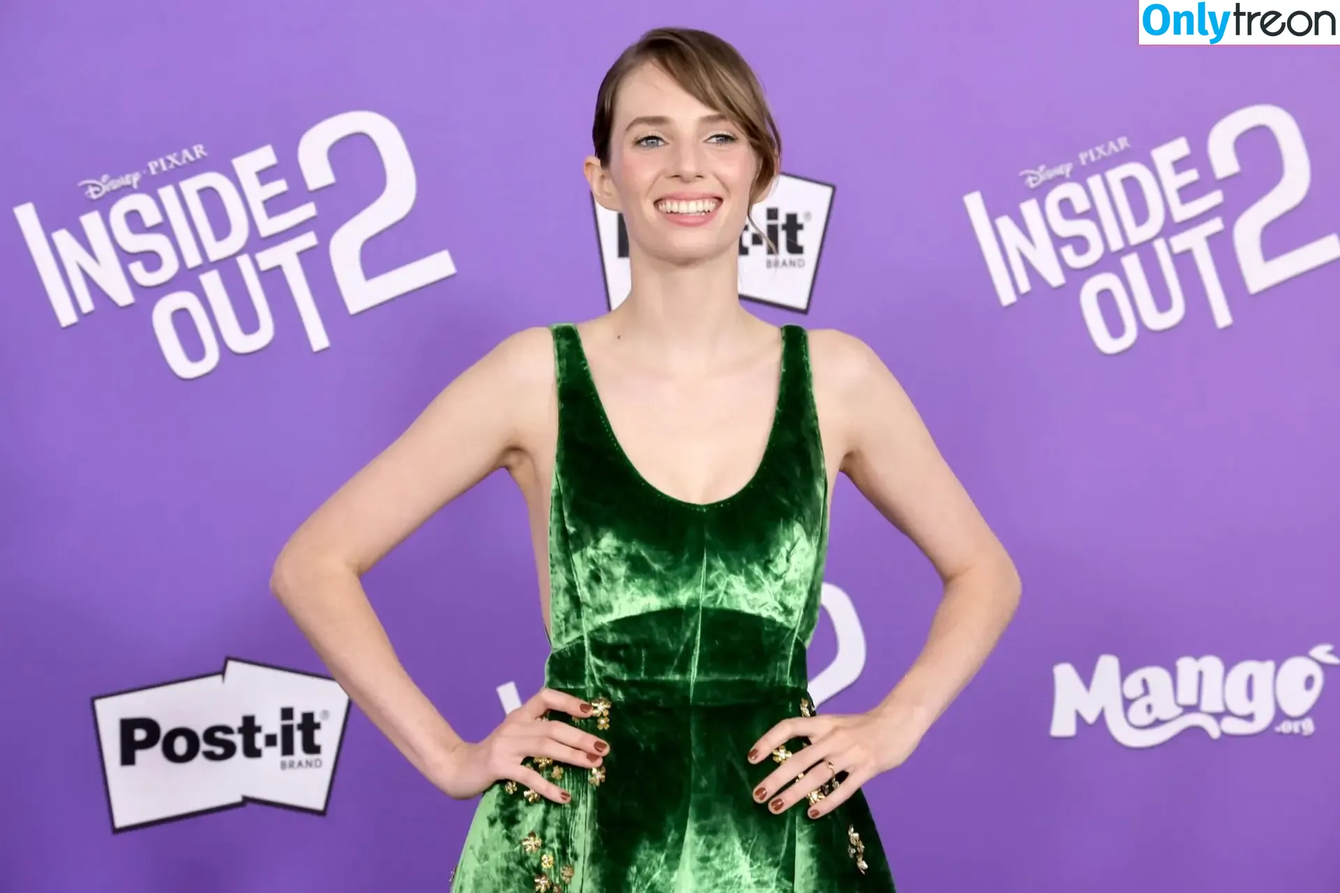 Maya Hawke nude photo #0487 (maya_hawke / neohawk2)