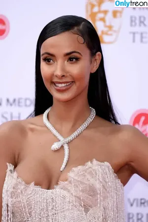 Maya Jama / mayajama nude photo #0133