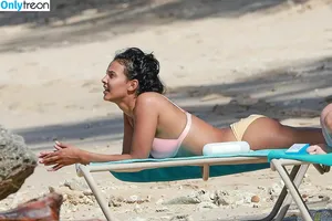 Maya Jama / mayajama nude photo #0149