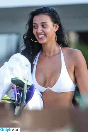 Maya Jama / mayajama nude photo #0154