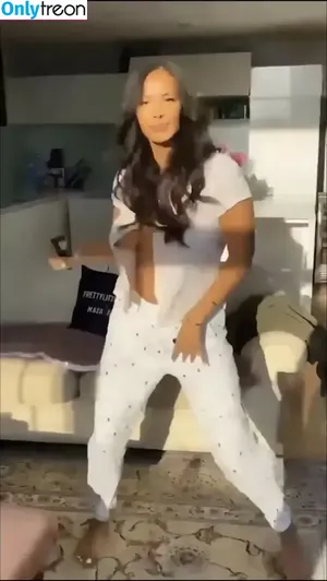 Maya Jama / mayajama nude photo #0198