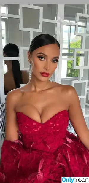 Maya Jama / mayajama nude photo #0205