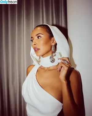 Maya Jama / mayajama nude photo #0261