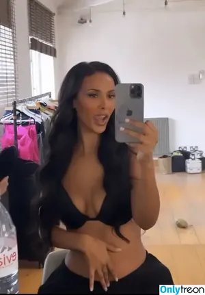 Maya Jama / mayajama nude photo #0494
