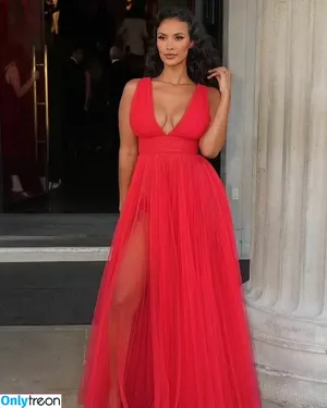 Maya Jama / mayajama nude photo #0553