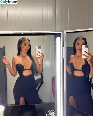 Maya Jama / mayajama nude photo #0563