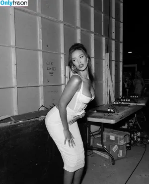 Maya Jama / mayajama nude photo #0570