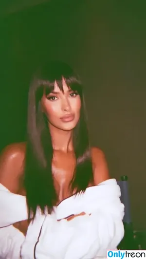 Maya Jama / mayajama nude photo #0744