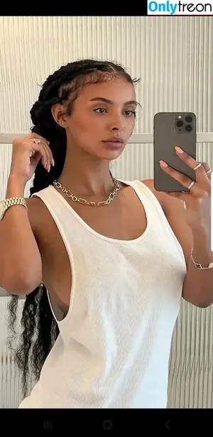 Maya Jama / mayajama nude photo #0926
