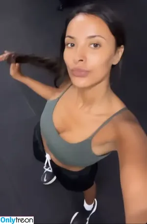 Maya Jama / mayajama nude photo #0974