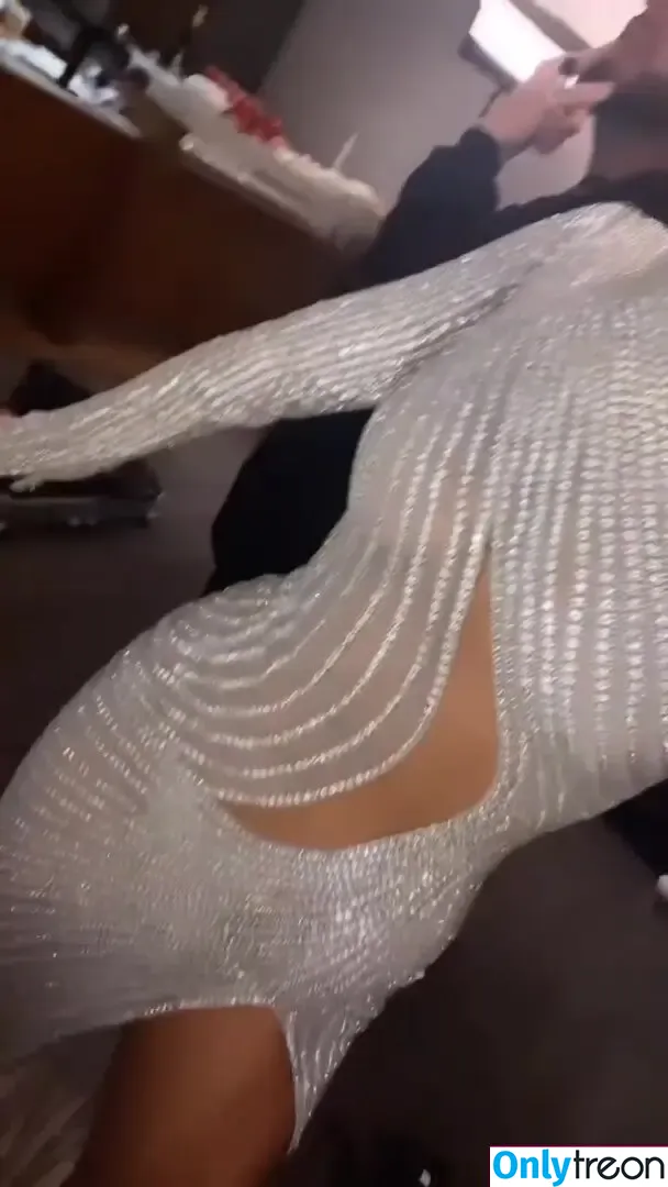 Maya Jama nude photo #0338 (mayajama)