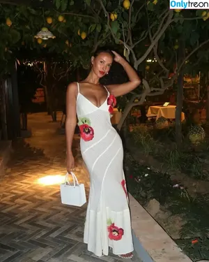Maya Jama / mayajama nude photo #1566
