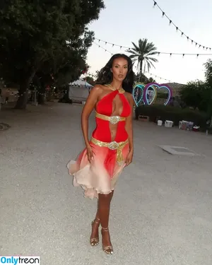 Maya Jama / mayajama nude photo #1631