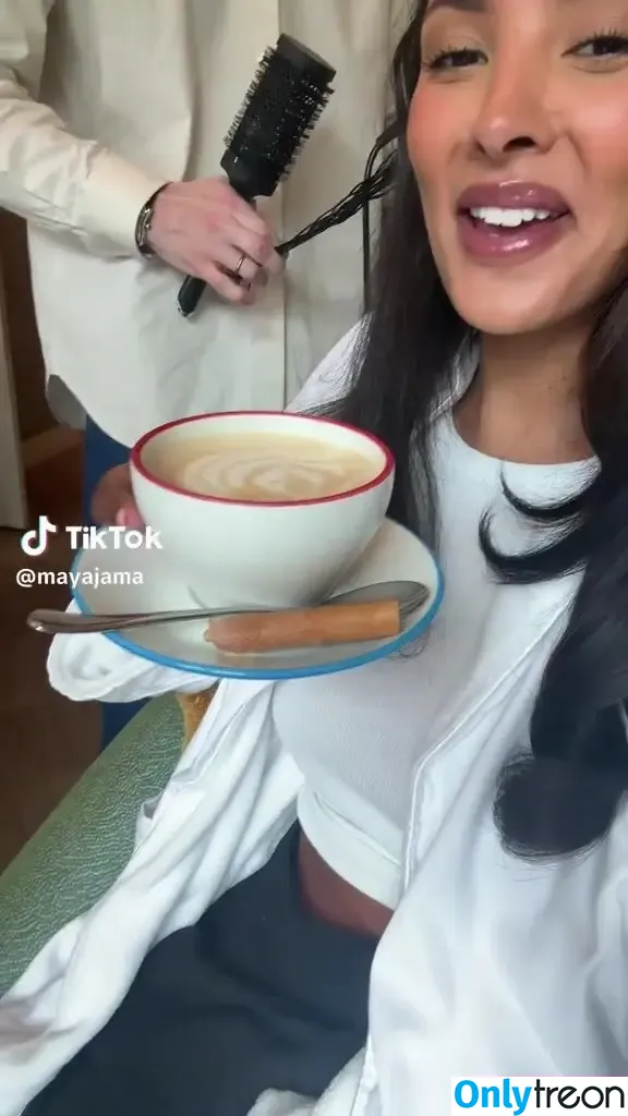 Maya Jama nude photo #1547 (mayajama)