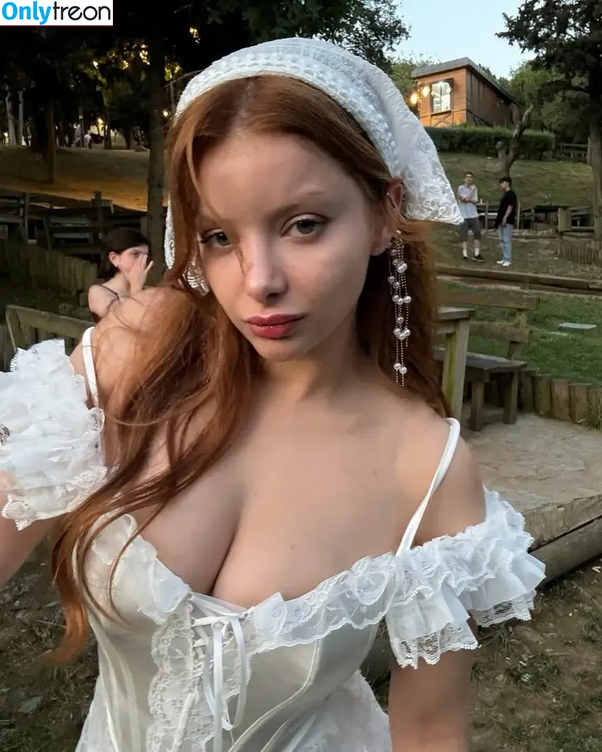 Maya.toprakk nude photo #0031 (Maya Toprak / mayavakker)
