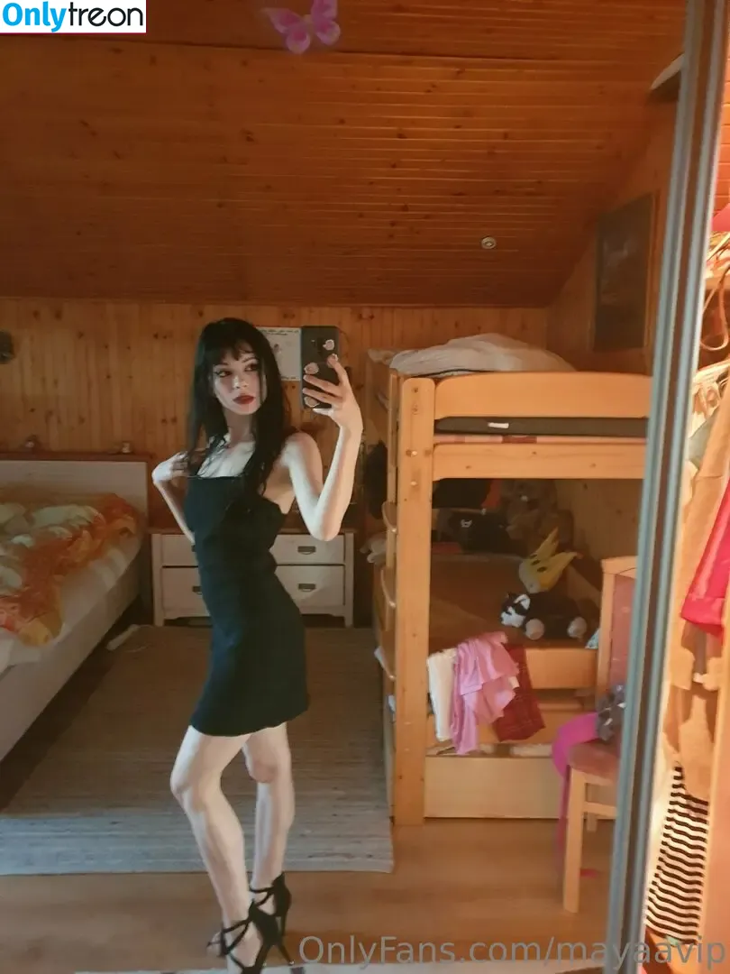 mayaavip nude photo #0006 (mayavipmayavip)