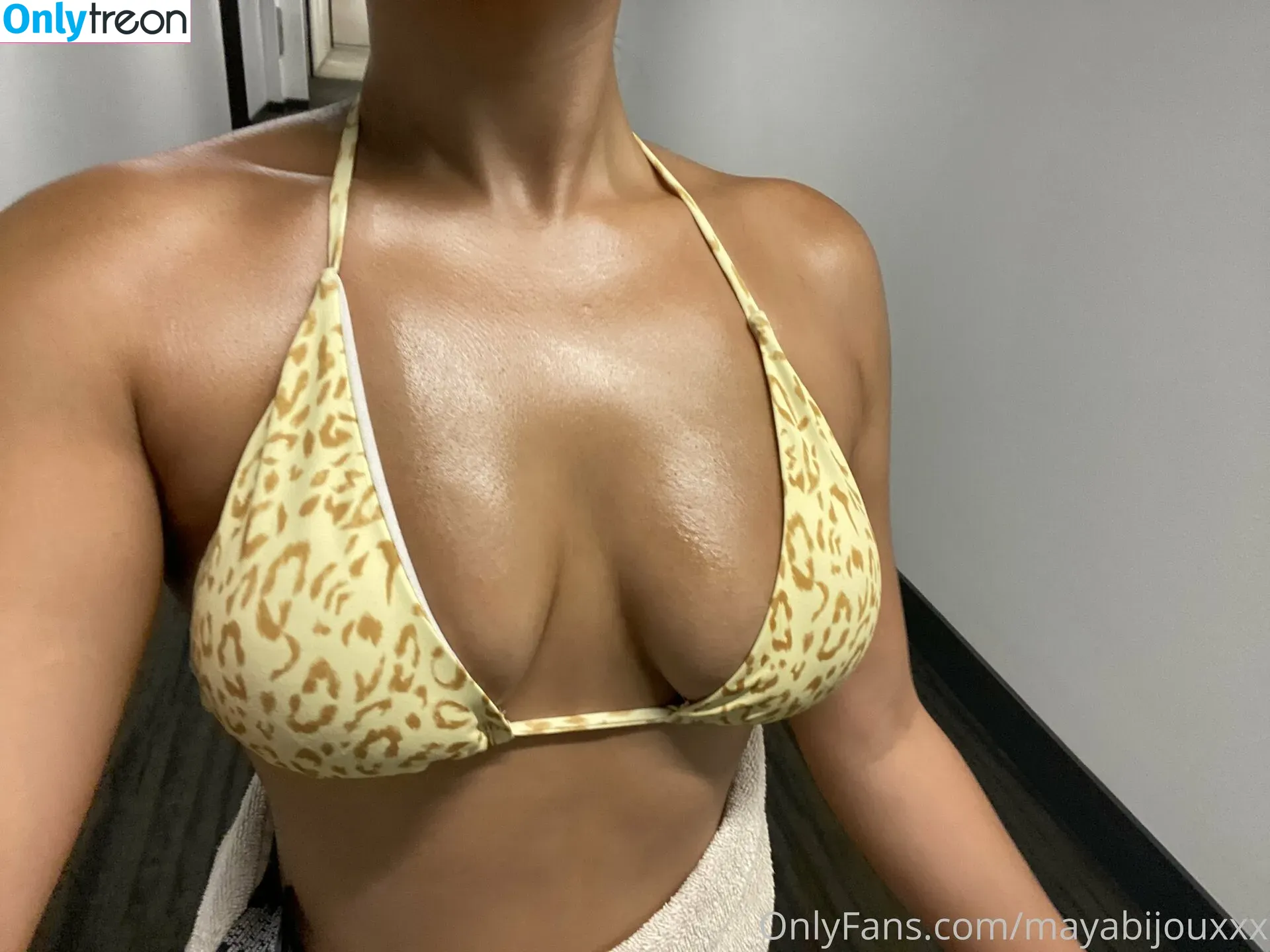 mayabijouxxx nude photo #0035 (mayabijouxx)