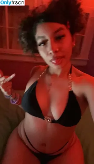Mayabuckets / mayanobuckets nude photo #0018