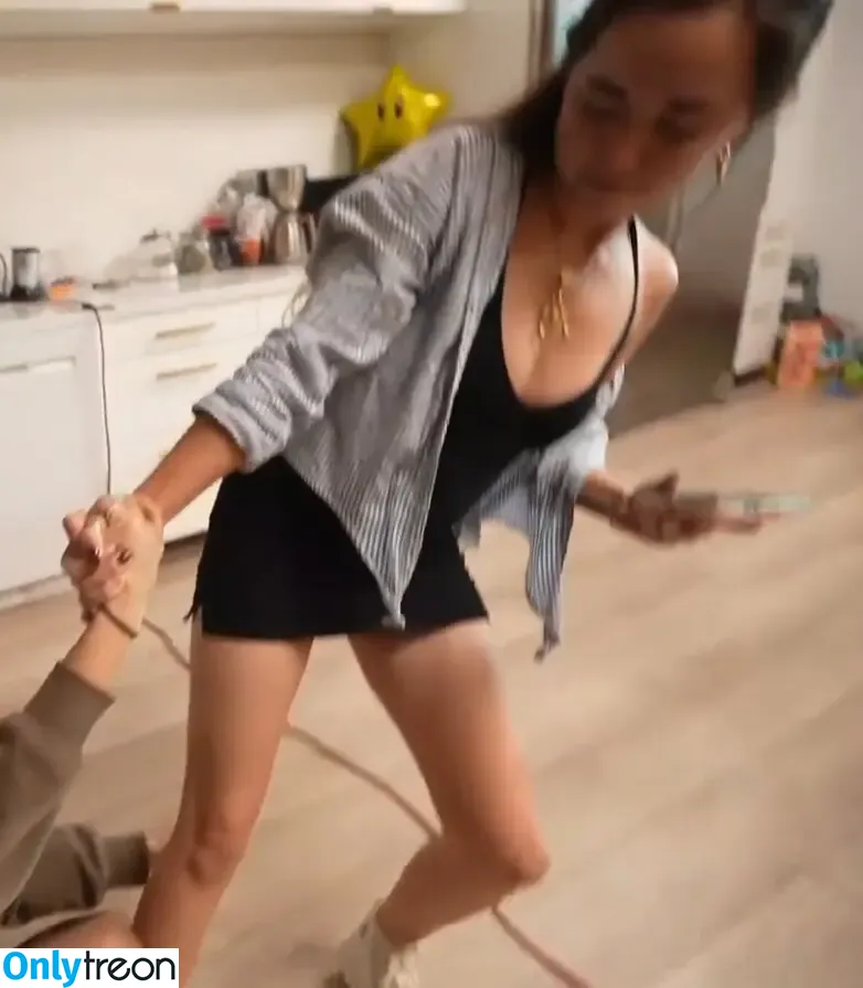 Mayahiga nude photo #0757 (maya / maya_higa)