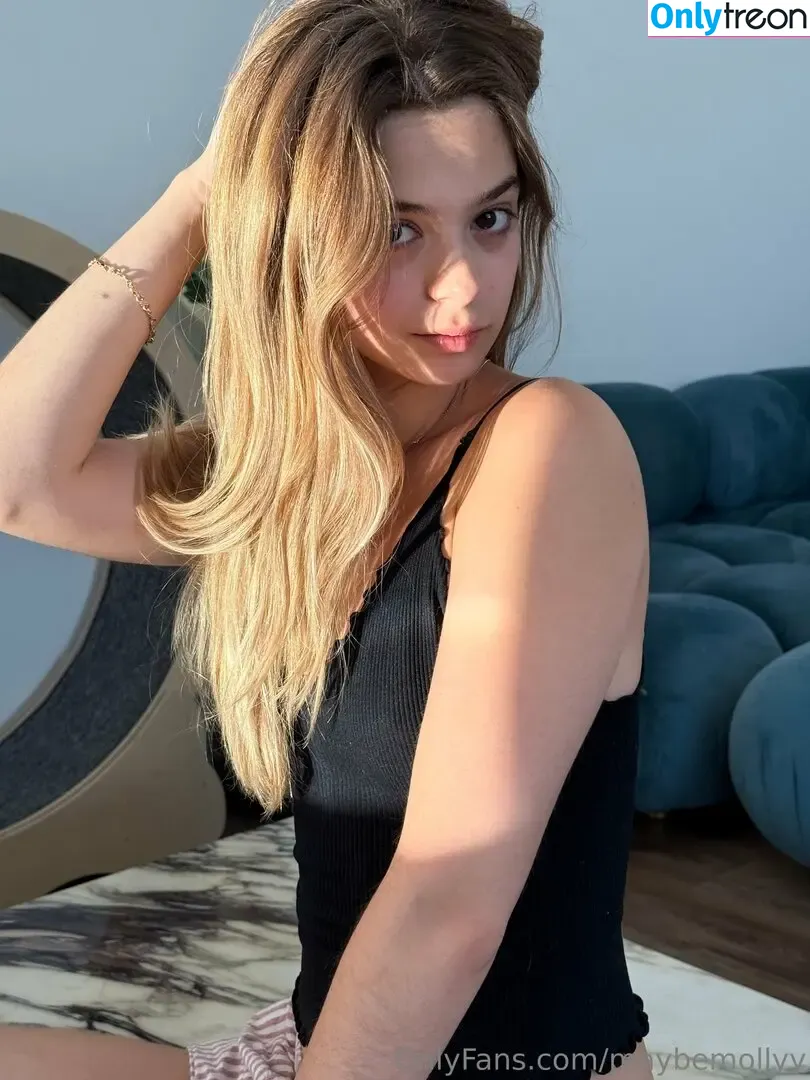 maybemollyy nude photo #0841 (Molly Little / maybemollyyy)