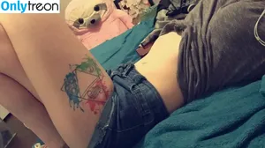 maybexxxhailey / heillyraices nude photo #0004