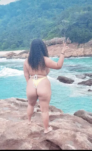 Mayla Coimbra / maylacoimbra nude photo #0008