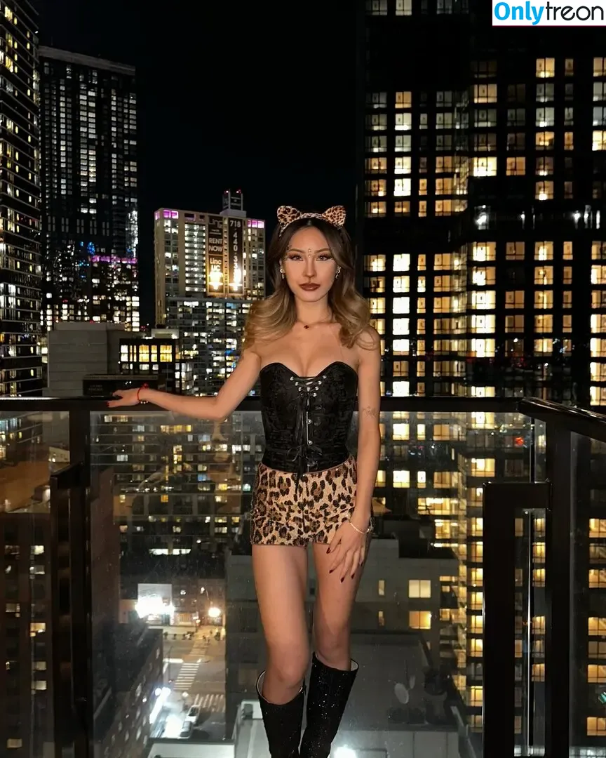 Maysnow Liu nude photo #0018 (maysnowliu)