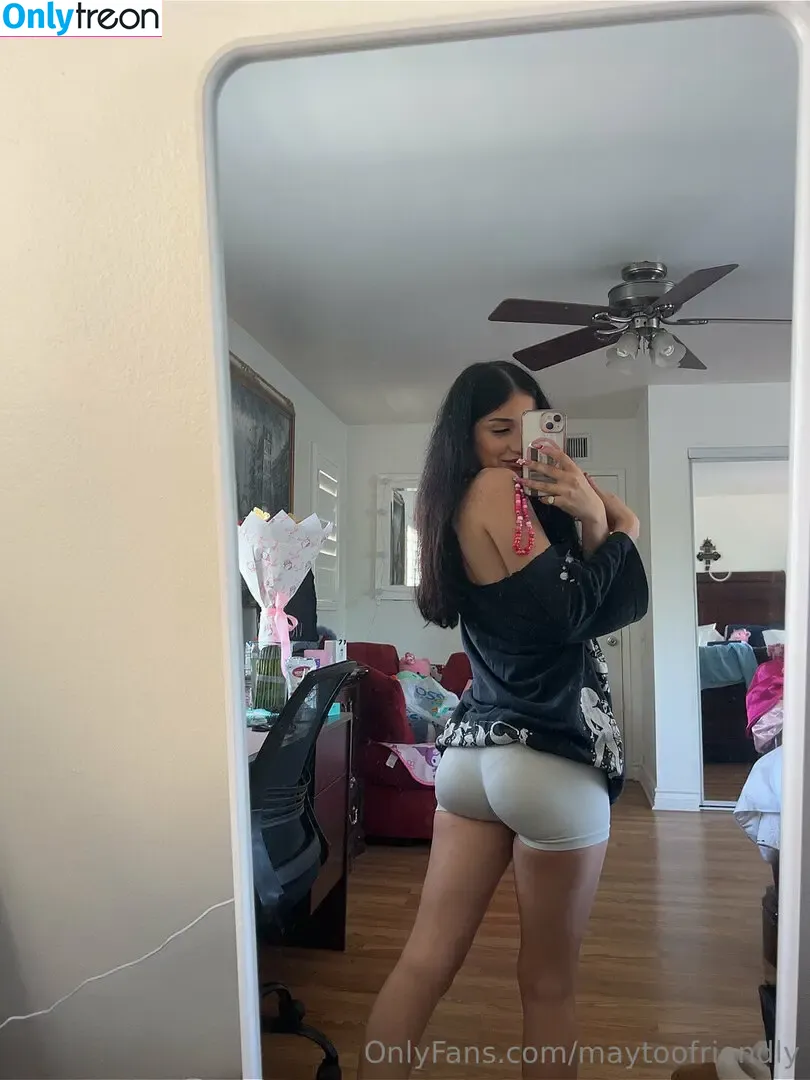 Maytoofriendly nude photo #0020 (Maytoofriendly)