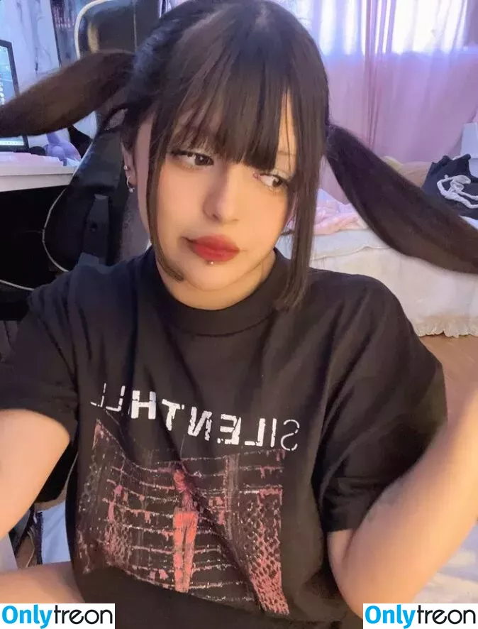Mayumi nude photo #0075 (jumayumin1 / lewdgirlfriend / yumi_shiraimu)