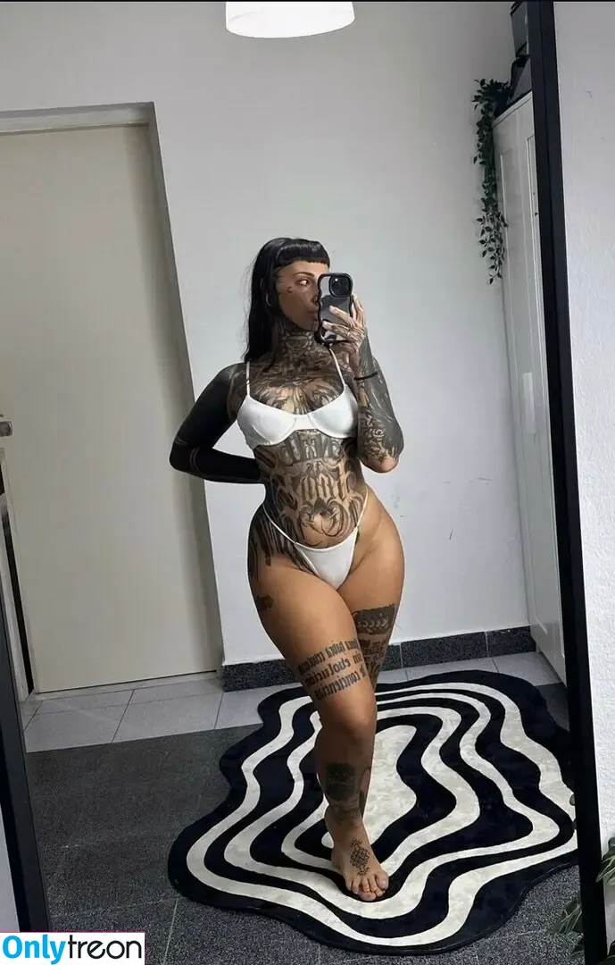 mc_maria nude photo #0003 (mariamolinacentenommc)