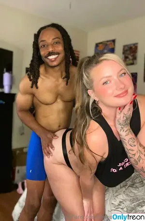 mckenna_rae / mckenna_rae121 / pawgdownthestreet121 nude photo #0046