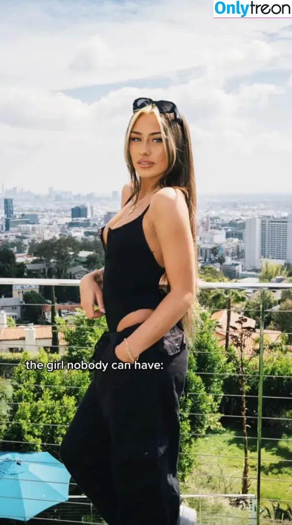 mckinleyrichardson nude photo #0070 (mckinleyrichardson)