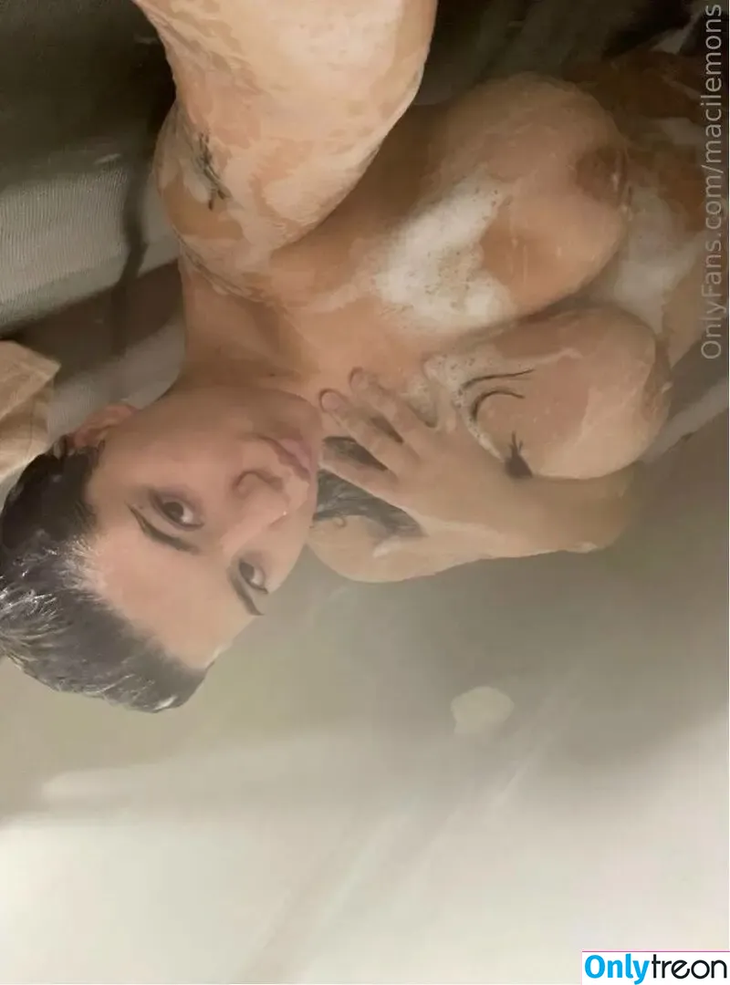 Mclairee nude photo #0011 (Macilemons / maci_lemons)