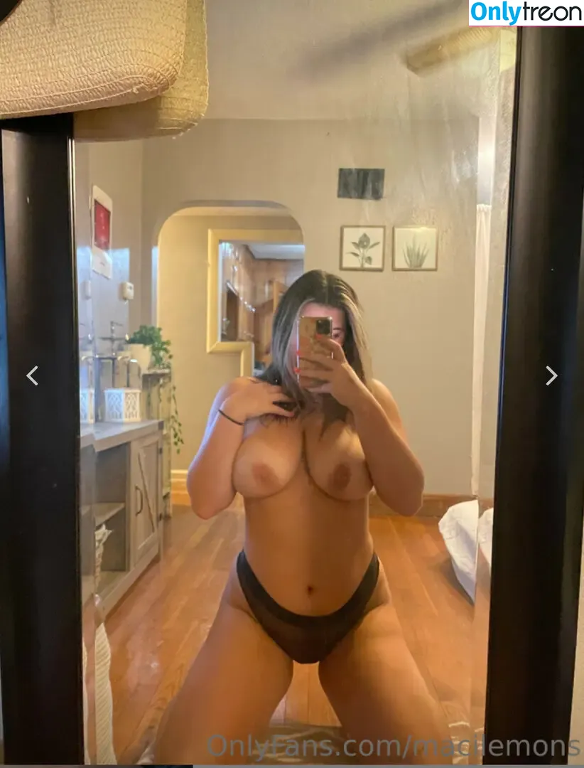 Mclairee nude photo #0020 (Macilemons / maci_lemons)