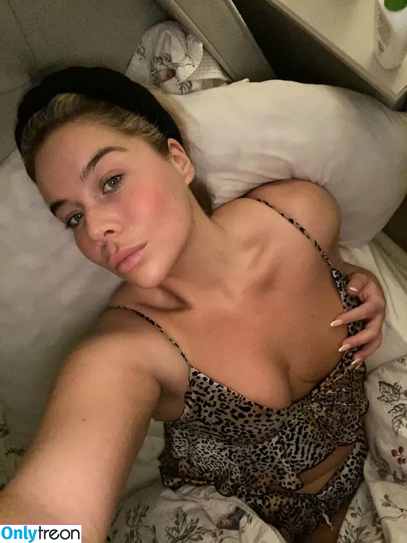 Mcuperin nude photo #0028 (Mcuperin)
