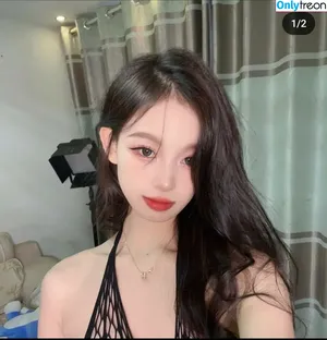  nude photo #0001