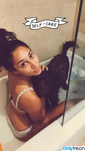 Meaghan Rath / meaghanrath nude photo #0150