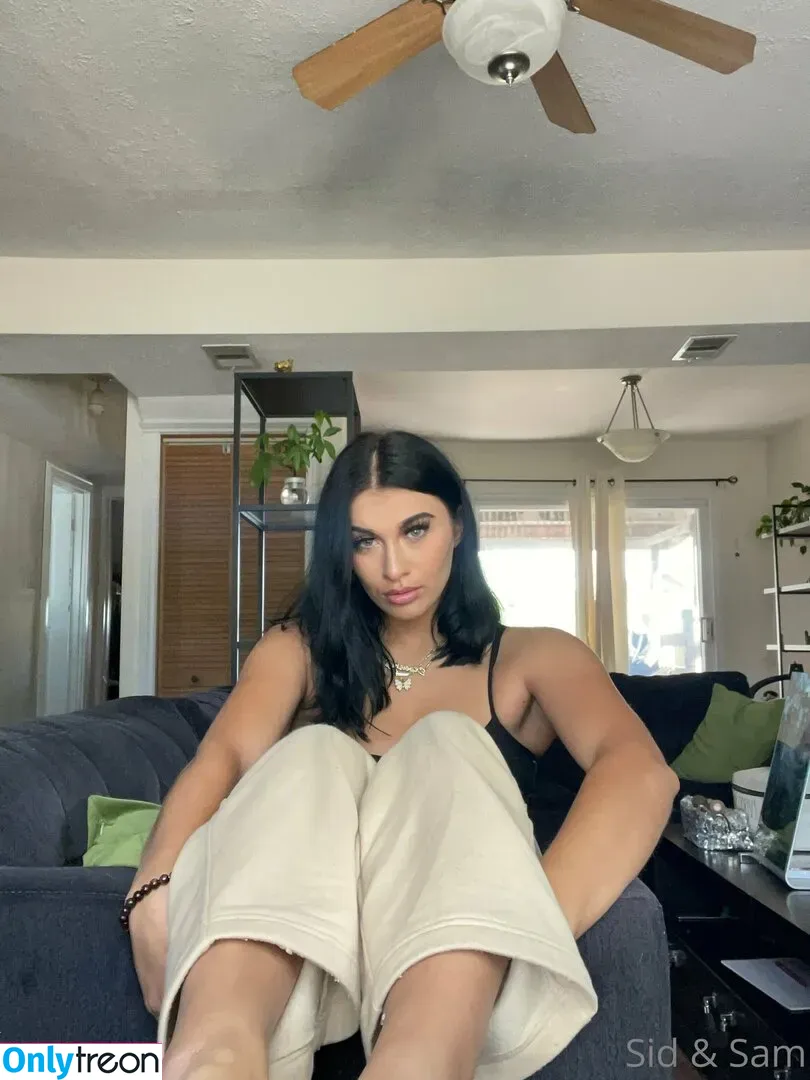 meandmommy nude photo #0027 (me_mommy_parenting)