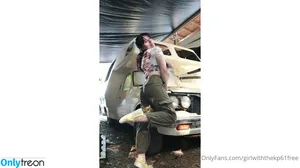 mechanicmommyfree / minitruckmommygarageofficial nude photo #0005