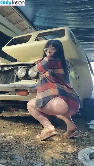 mechanicmommyfree / minitruckmommygarageofficial nude photo #0027