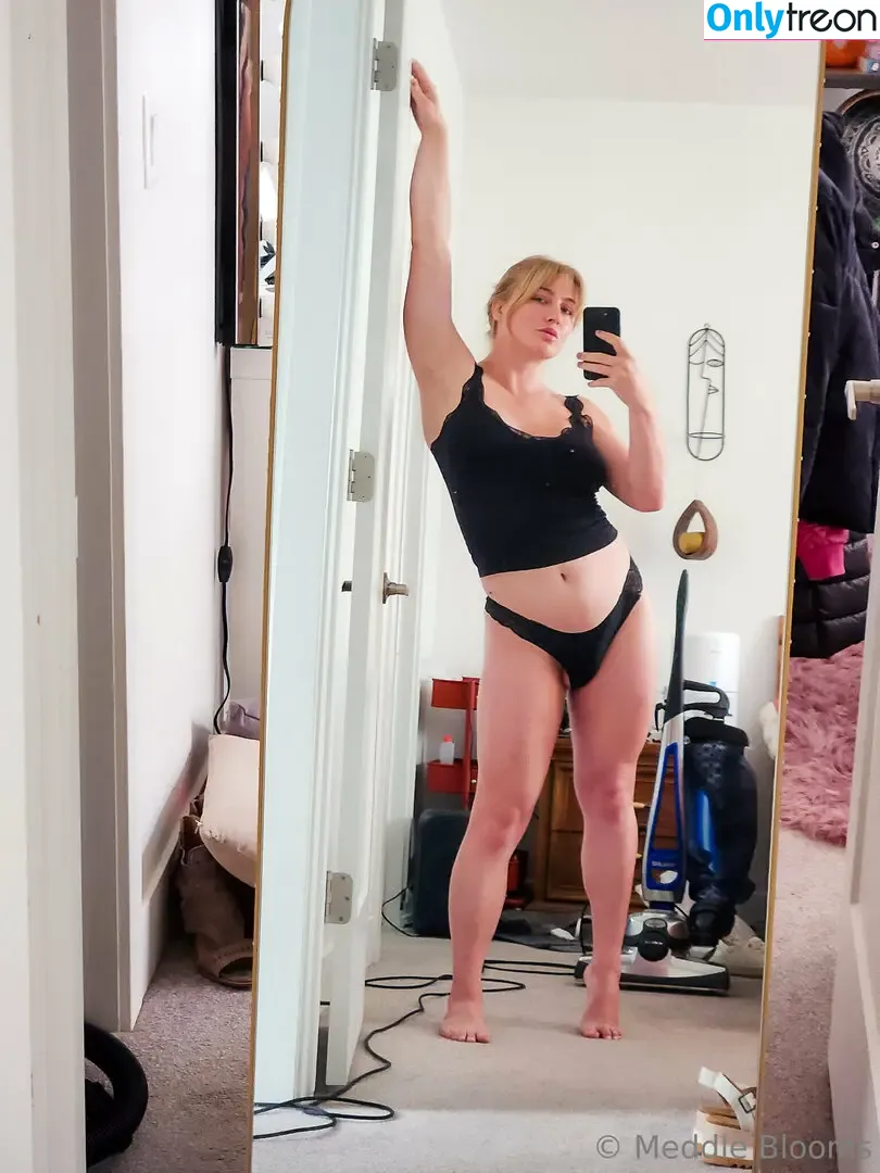 meddleblooms nude photo #0801 (minnablooms)