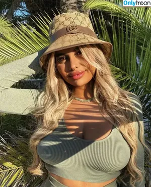  nude photo #0003