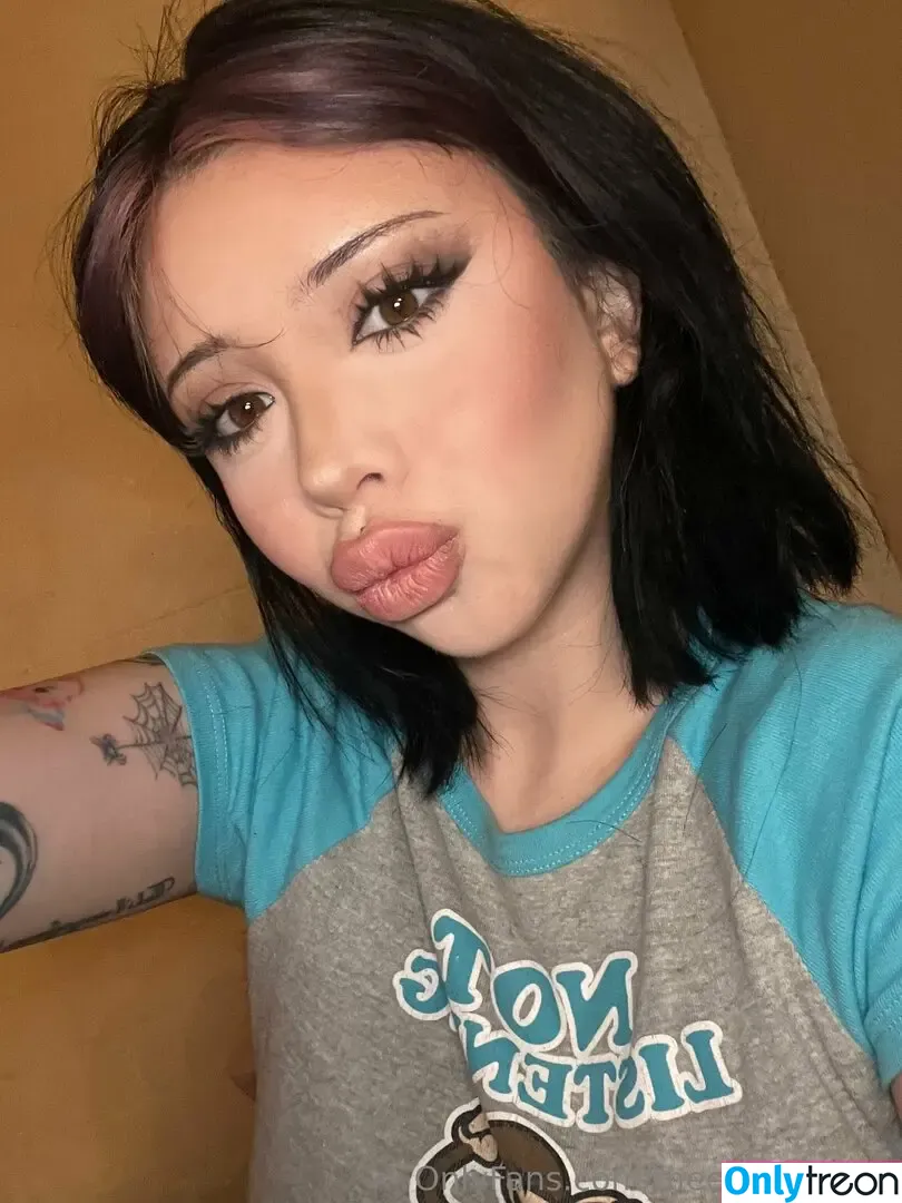 Meepmomentt nude photo #0360 (meepmoment)