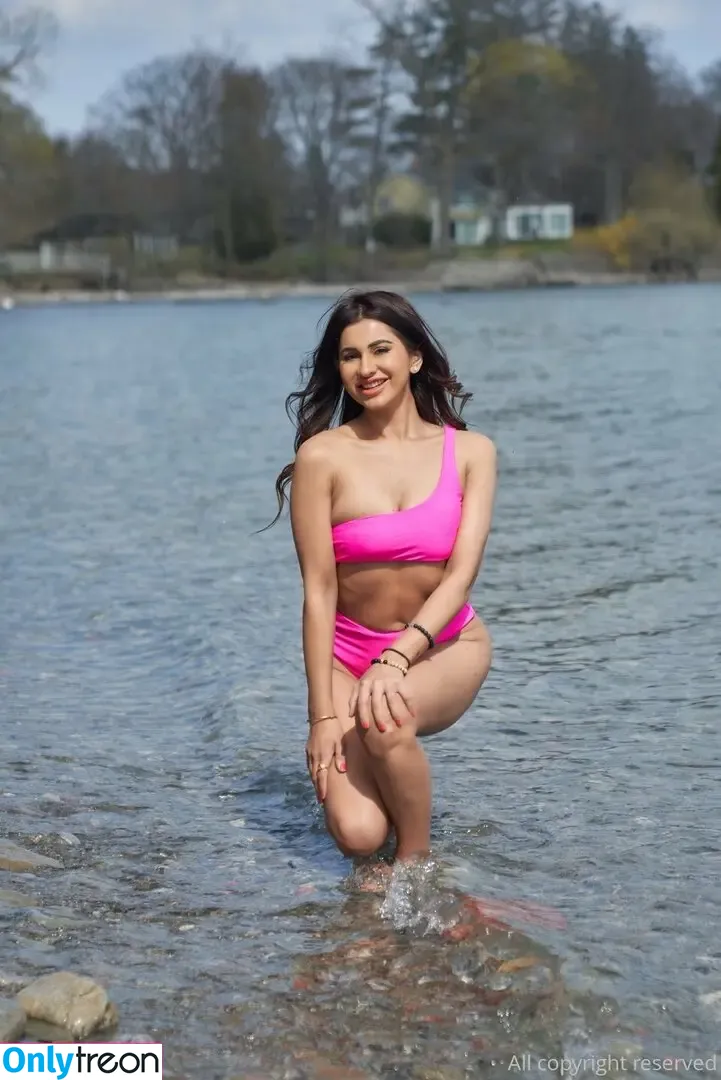 Meetii Kalher nude photo #0043 (meetiikalher)